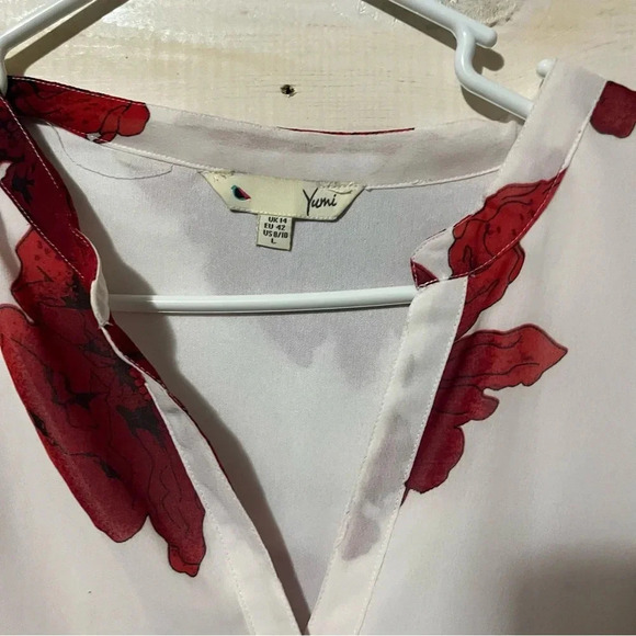 Yumi Red Poppy Floral White Lined dress - Picture 2 of 4